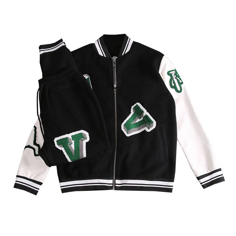 2021Men's Tracksuits sportswear and women's sportswear Hoodie designer sports jacket striped ribbon retro leisure high quality fas, Gray
2021Men's Tracksuits sportswear and women's sportswear Hoodie designer sports jacket striped ribbon retro leisure high quality fas, Gray