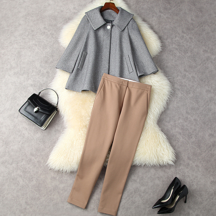 European and American women's clothing winter 2022 new Three-quarter sleeve cape wool coat Nine minutes of pants Fashion suit, Gray
European and American women's clothing winter 2022 new Three-quarter sleeve cape wool coat Nine minutes of pants Fashion suit, Gray