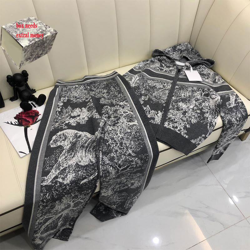 Women's Suit TrackSuit Fashion Hooide 21SS Cardigan Hoodie Simple Pant Fashion Tracksuits Fasion Animal Printed Women's Clolthing Size S, Make up for difference
Women's Suit TrackSuit Fashion Hooide 21SS Cardigan Hoodie Simple Pant Fashion Tracksuits Fasion Animal Printed Women's Clolthing Size S, Make up for difference