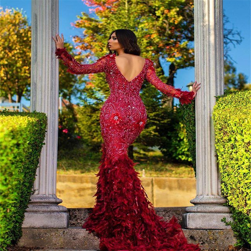 Luxury Red Mermaid Evening Dresses V Neck Sequins Beaded Long Sleeves Prom Dress Ruffle Open Back Sweep Train Formal Party Gown
