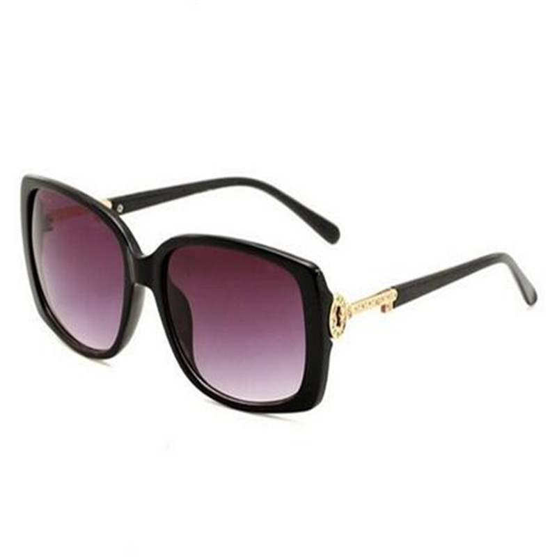 1719 Designer Sunglasses Men Women Eyeglasses Outdoor Shades PC Frame Fashion Classic Lady Sun glasses Mirrors for Women
1719 Designer Sunglasses Men Women Eyeglasses Outdoor Shades PC Frame Fashion Classic Lady Sun glasses Mirrors for Women