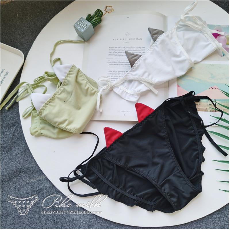 Women's Panties Japanese Cute Small Devil Horn For Women Lacing Up Ruffles Sexy Underwear Solid Briefs Lingerie Thong, Black
Women's Panties Japanese Cute Small Devil Horn For Women Lacing Up Ruffles Sexy Underwear Solid Briefs Lingerie Thong, Black