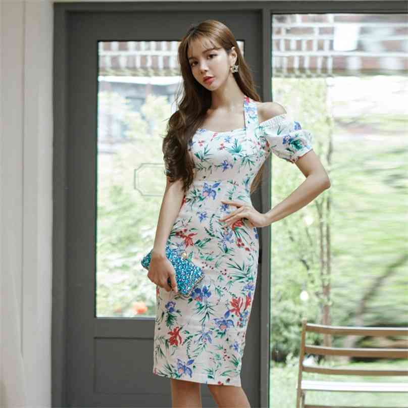 Midi floral Dress for women Summer Korea Short Sleeve hang off shoulder flowers Line Ladies Sexy Elegant print Dresses 210602, The picture color
Midi floral Dress for women Summer Korea Short Sleeve hang off shoulder flowers Line Ladies Sexy Elegant print Dresses 210602, The picture color