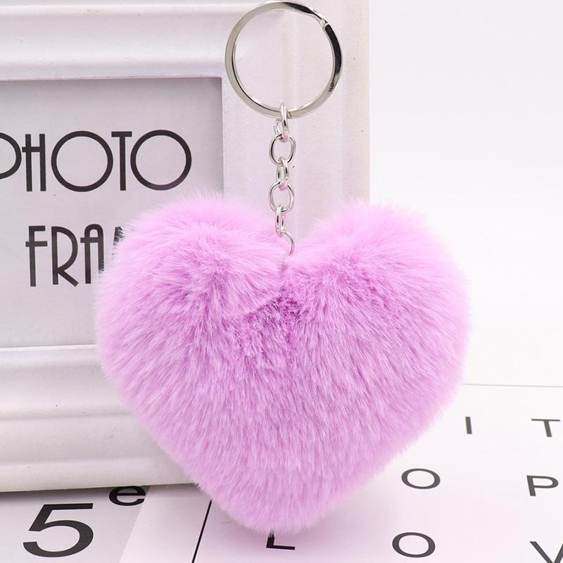 Keychains Cute Fluffy Heart Keychain Women's Pom Poms Faux Rex Fur Key Chain Girl Bag Hang Car Ring Jewelry Accessories Z0
Keychains Cute Fluffy Heart Keychain Women's Pom Poms Faux Rex Fur Key Chain Girl Bag Hang Car Ring Jewelry Accessories Z0