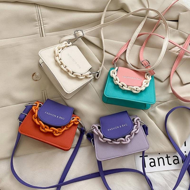 Ladies Simple Versatile Hit Color Bag Mini Acrylic Chain PU Leather Shoulder Bag, White
Ladies Simple Versatile Hit Color Bag Mini Acrylic Chain PU Leather Shoulder Bag, White