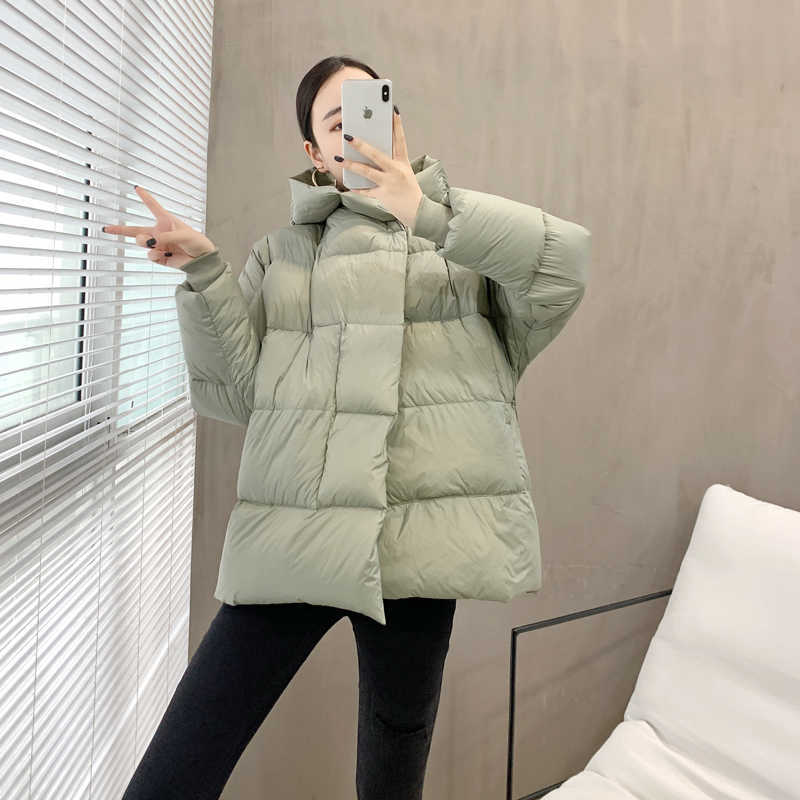 Winter Thick Warm Down Coat Women Oversized Hooded Puffer Jacket Female Bat Sleeve Plus size Casual Loose Overcoat Lady 211018