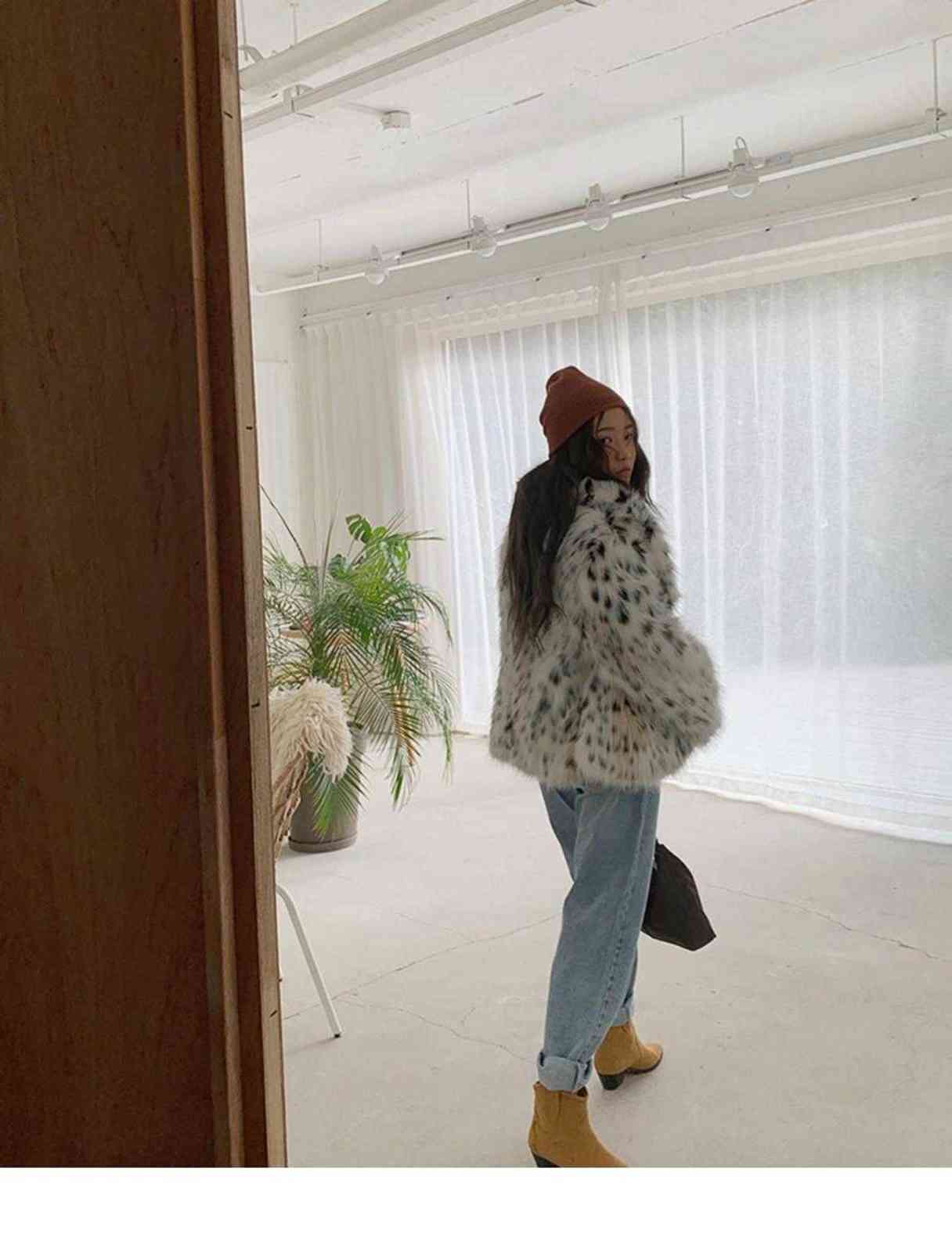 HIGH QUALITY Winter Notched Collar Hairy Shaggy Tuscan Cat Leopard Fur Jacket Long sleeve Furry Fur Women Jacket Short Outerwear 211123