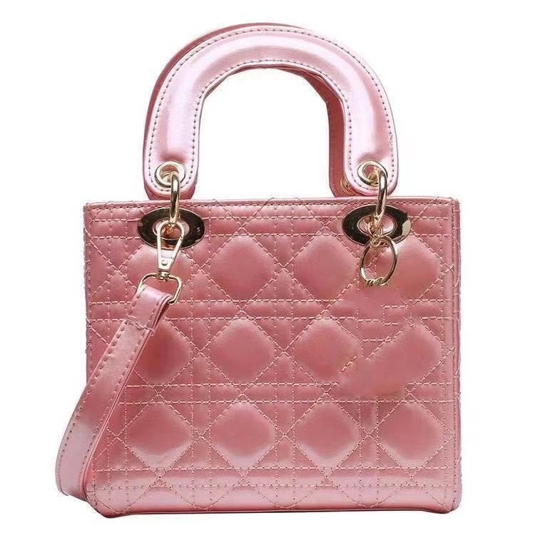 5a+ fashion ladies purse shoulder bag crossbody wallets lady backpack handbags tote purses totes women luxurys designers bags 2021 handbag
5a+ fashion ladies purse shoulder bag crossbody wallets lady backpack handbags tote purses totes women luxurys designers bags 2021 handbag