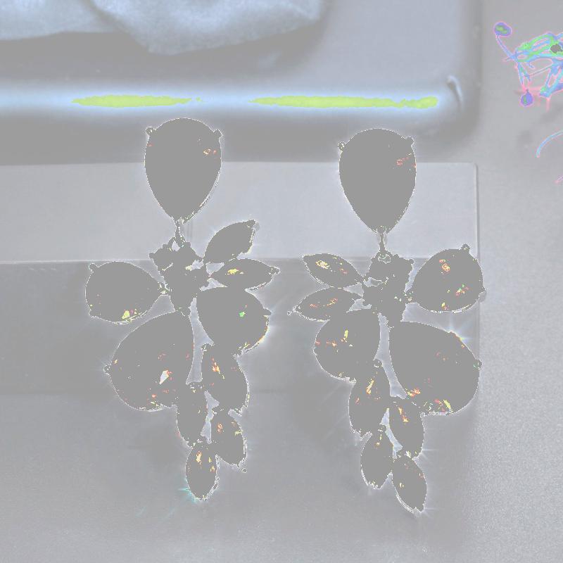 Dangle & Chandelier ThreeGraces Arrival Luxury Marquise Shape Cubic Zirconia Bridal Big Size Exaggerated Wedding Earrings For Women ER039, Silver
Dangle & Chandelier ThreeGraces Arrival Luxury Marquise Shape Cubic Zirconia Bridal Big Size Exaggerated Wedding Earrings For Women ER039, Silver