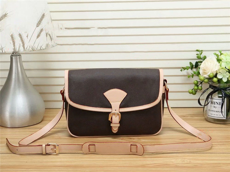 2021 Luxurys Designer LV LOUIS VITTON Pu Handbags Women Bags Fashion Ladies Set Shoulder Bag Women Female Tote Bags5533
2021 Luxurys Designer LV LOUIS VITTON Pu Handbags Women Bags Fashion Ladies Set Shoulder Bag Women Female Tote Bags5533