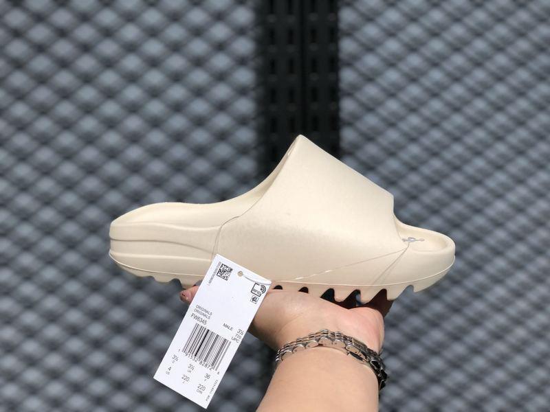 2021Foam kanye Runner West Clog sneaker Sandal Triple Black Slide Slipper Women Mens Tainers bone 450 Designer Beach Sandals Slip-on Shoes, Black;grey
2021Foam kanye Runner West Clog sneaker Sandal Triple Black Slide Slipper Women Mens Tainers bone 450 Designer Beach Sandals Slip-on Shoes, Black;grey