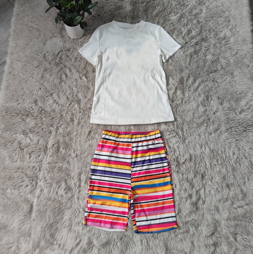 Casual Women Tracksuits Two Piece Outfits Printed T shirt Striped Shorts Designer Summer Clothing Short Sleeve Jogger Suits DHL Drop Ship 5024, Mix color
Casual Women Tracksuits Two Piece Outfits Printed T shirt Striped Shorts Designer Summer Clothing Short Sleeve Jogger Suits DHL Drop Ship 5024, Mix color