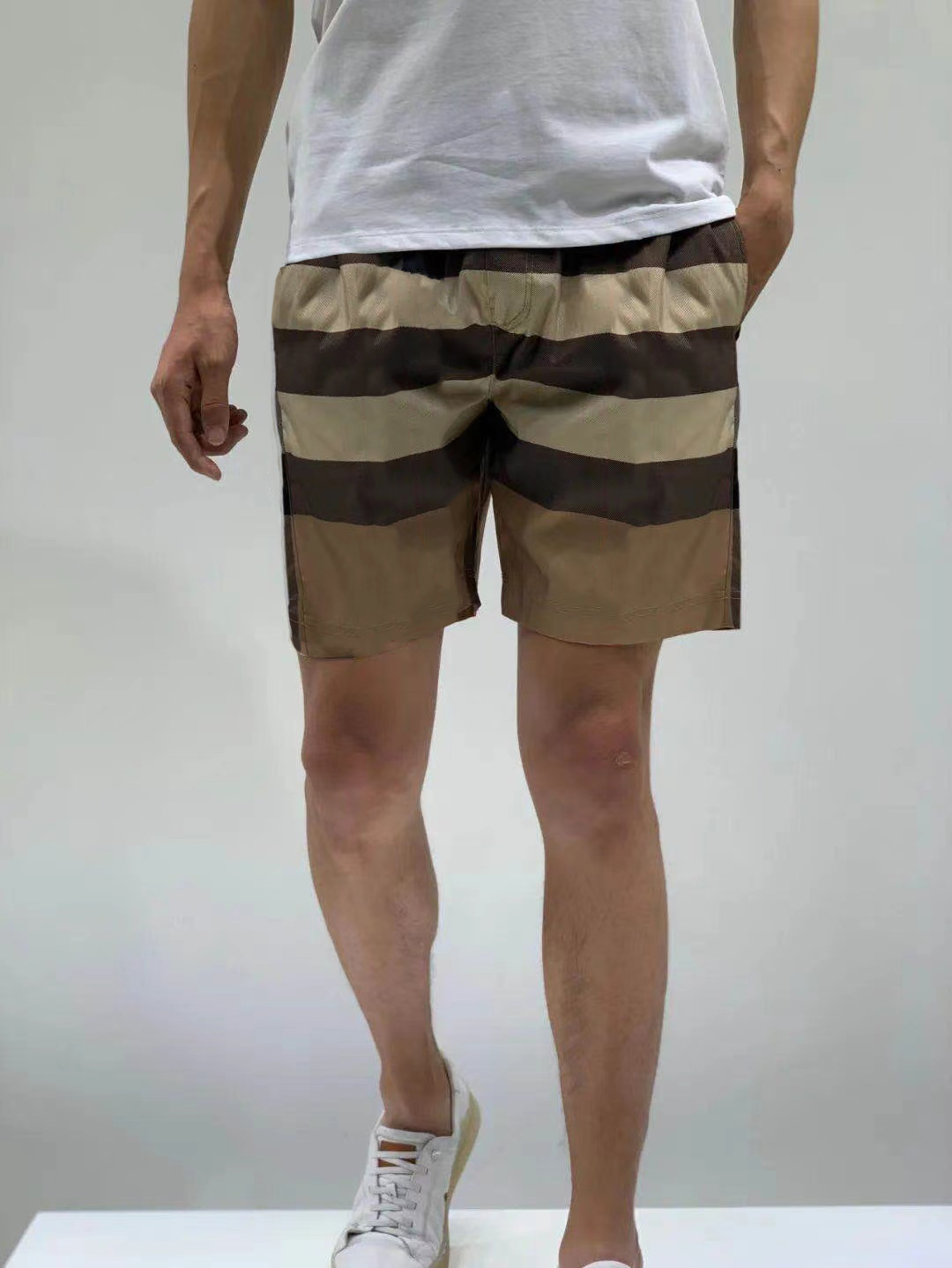 Designer Men's Summer and Women's Casual Shorts Quick Dry B/U/R Swimming Pants Luxury Quality Silk Cotton Checked Pants, White;black
Designer Men's Summer and Women's Casual Shorts Quick Dry B/U/R Swimming Pants Luxury Quality Silk Cotton Checked Pants, White;black