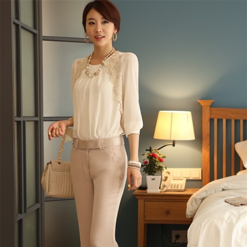 Women Loose Chiffon Blouse Feminine Lace Embroidery Patchwork Oneck Shirt Female Long Sleeve Office Tops Plus Size 5XL Y200828