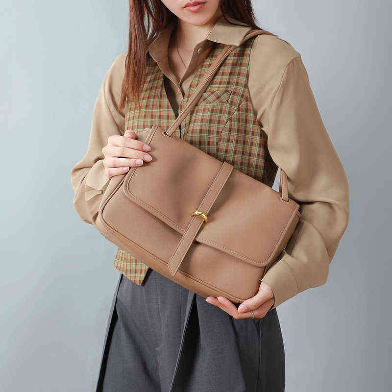 NXY Evening Bags Leather Messenger women's bag new fashion high sense diagonal cross foreign style of minority 220211