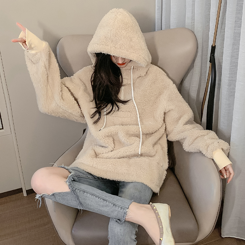 Qiu dong lambs Mao Wei han edition loose clothing female hedge fuzzy female long hooded students lambs wool coat 201204