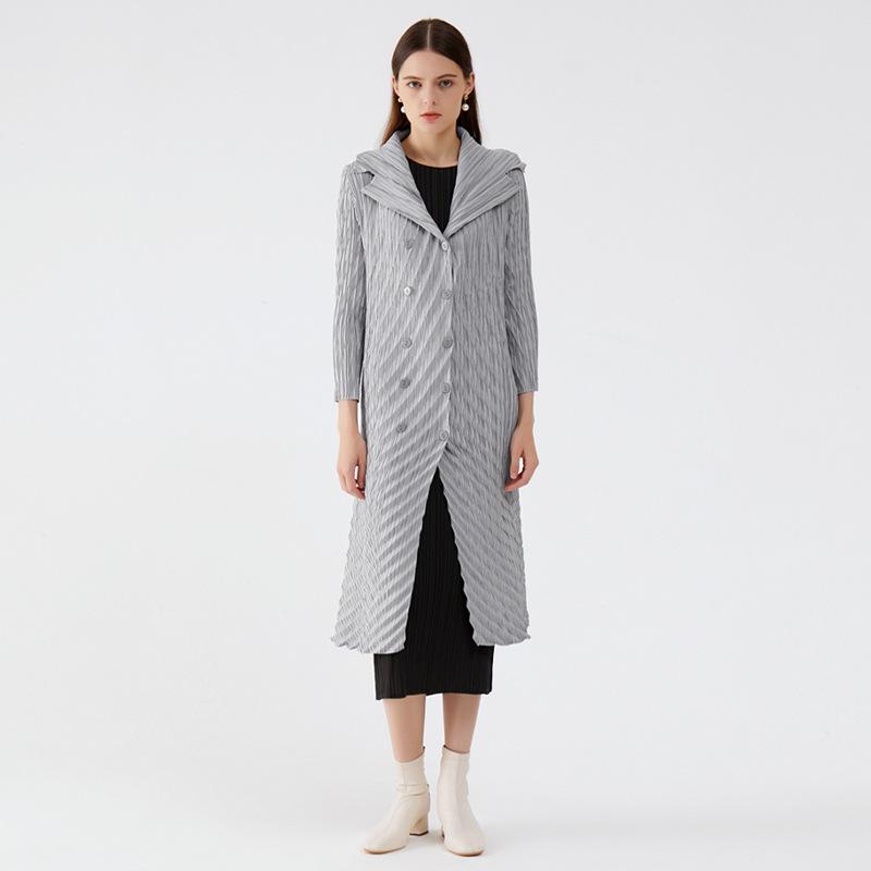 Women's Trench Coats 2021 Winter Solid Color Korean Version Coat Miyake Pleated Simple Temperament Double-breasted Female Folda Windbreaker, Black
Women's Trench Coats 2021 Winter Solid Color Korean Version Coat Miyake Pleated Simple Temperament Double-breasted Female Folda Windbreaker, Black