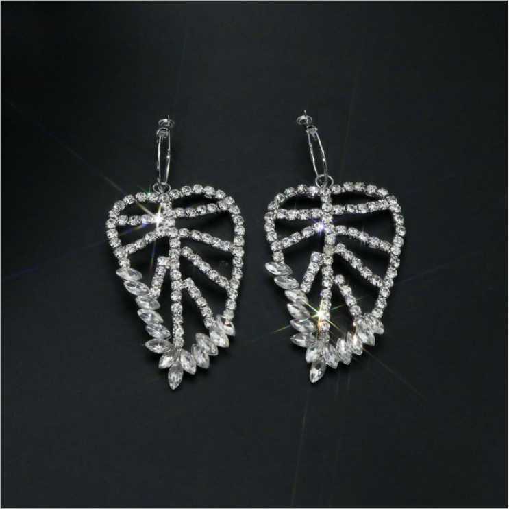 Dangle & Chandelier 2021 Spring And Summer Rhinestone Leaf Earrings Flashing Zircon Exaggerated
Dangle & Chandelier 2021 Spring And Summer Rhinestone Leaf Earrings Flashing Zircon Exaggerated