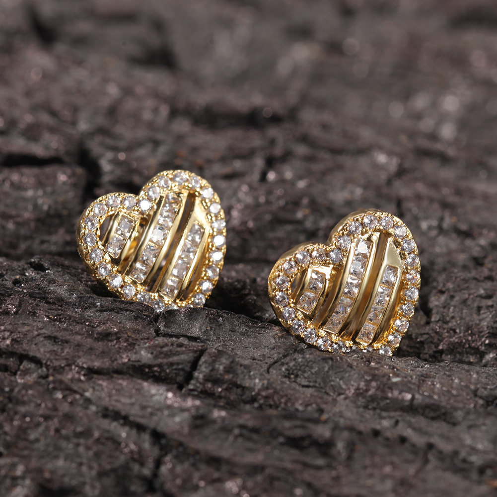 Hip Hop Heart Shape Stud Earring Bling 18K Real Gold Plated Prevent Allergy Earrings for Men Women Gift