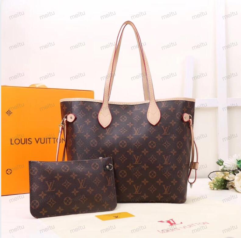 GGLVLouis
VittonYSL
VUTTON M40156 Designer Petite Malle Handbags Luxury Messenger Bags Women Leather Shoulder Crossbody With Wallet+Small Bag
GGLVLouis
VittonYSL
VUTTON M40156 Designer Petite Malle Handbags Luxury Messenger Bags Women Leather Shoulder Crossbody With Wallet+Small Bag
