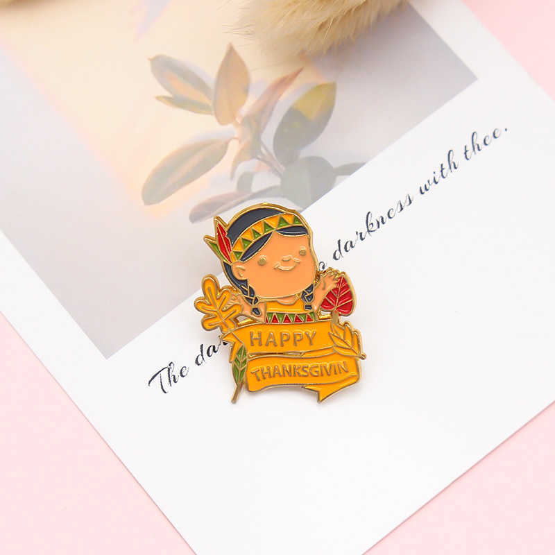 Healthy skin color lovely minority children warmly welcome to be a guest, creative oil drop brooch jewelry
Healthy skin color lovely minority children warmly welcome to be a guest, creative oil drop brooch jewelry
