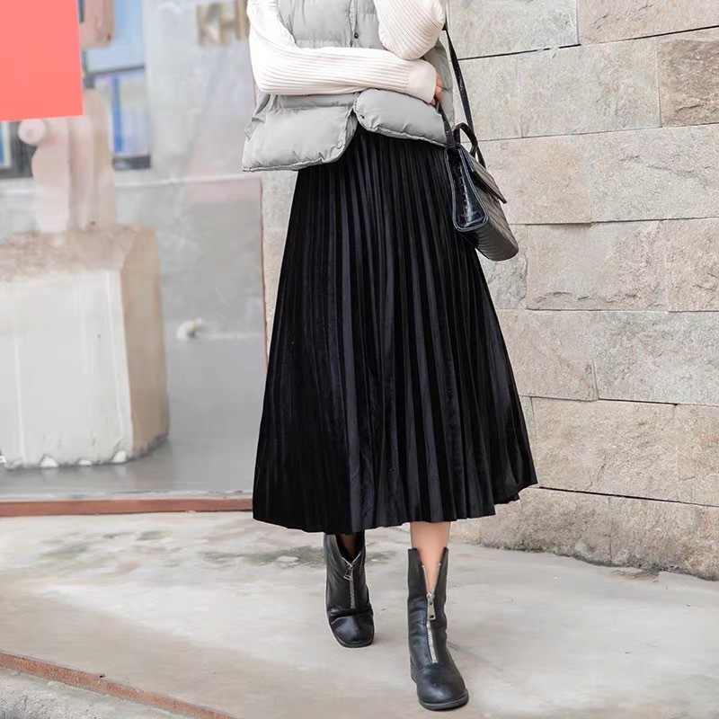 Women Long Metallic Silver Maxi Pleated Skirt Autumn Winter Midi Skirt High Waist Elascity Casual Party Skirt Vintage 210311