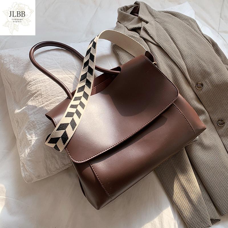 casual wide strap women shoulder bags designer handbags luxury soft pu leather crossbody messenger bag lady large capacity totes, Black
casual wide strap women shoulder bags designer handbags luxury soft pu leather crossbody messenger bag lady large capacity totes, Black