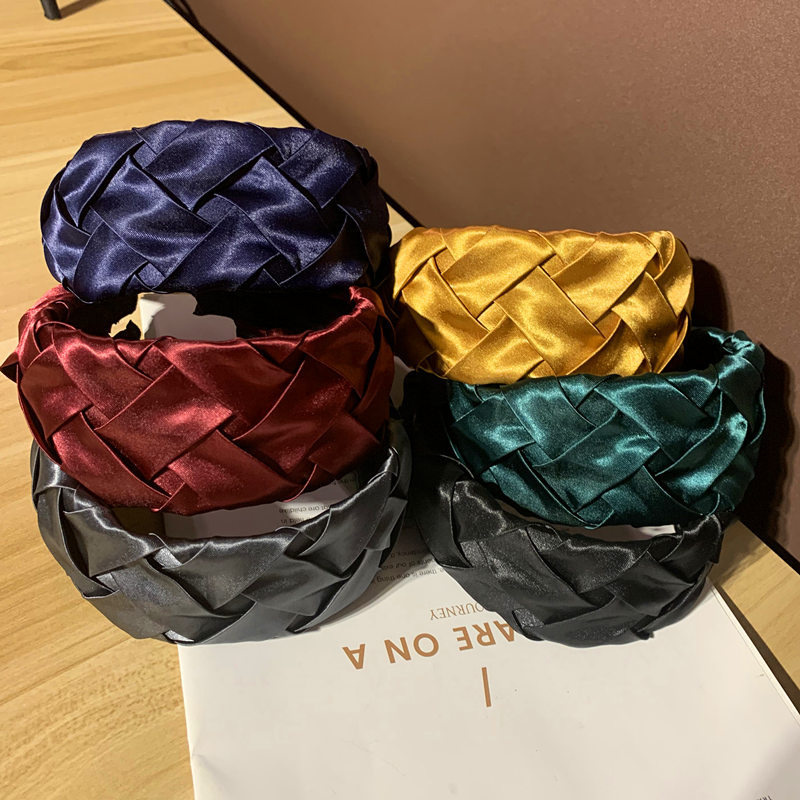 Satin Wide Headband Korean Fashion Cosmetic Silk Simulation Hair Hoop Hairs Accessories for Women and Girls
Satin Wide Headband Korean Fashion Cosmetic Silk Simulation Hair Hoop Hairs Accessories for Women and Girls