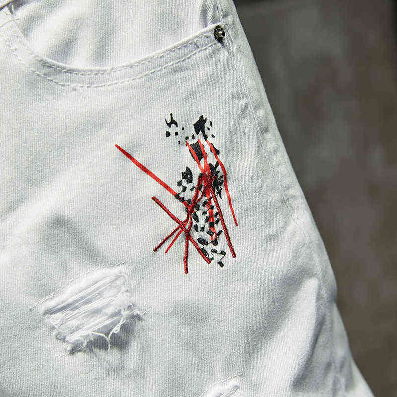 Fashion Trendy Embroidery letters Men College Boys Skinny Runway Zipper Denim Pants Destroyed Ripped Jeans Black White 211111