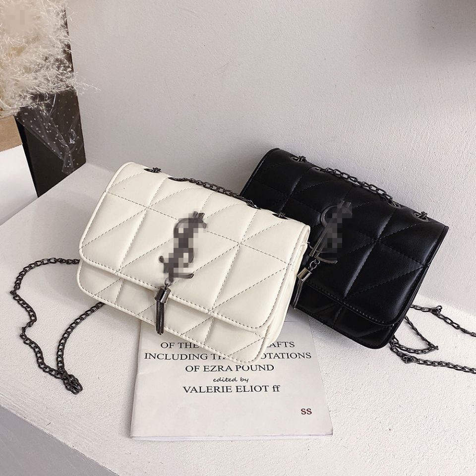 Fashion personality outside the female bag shopping comfortable leisure High quality leather Special offer