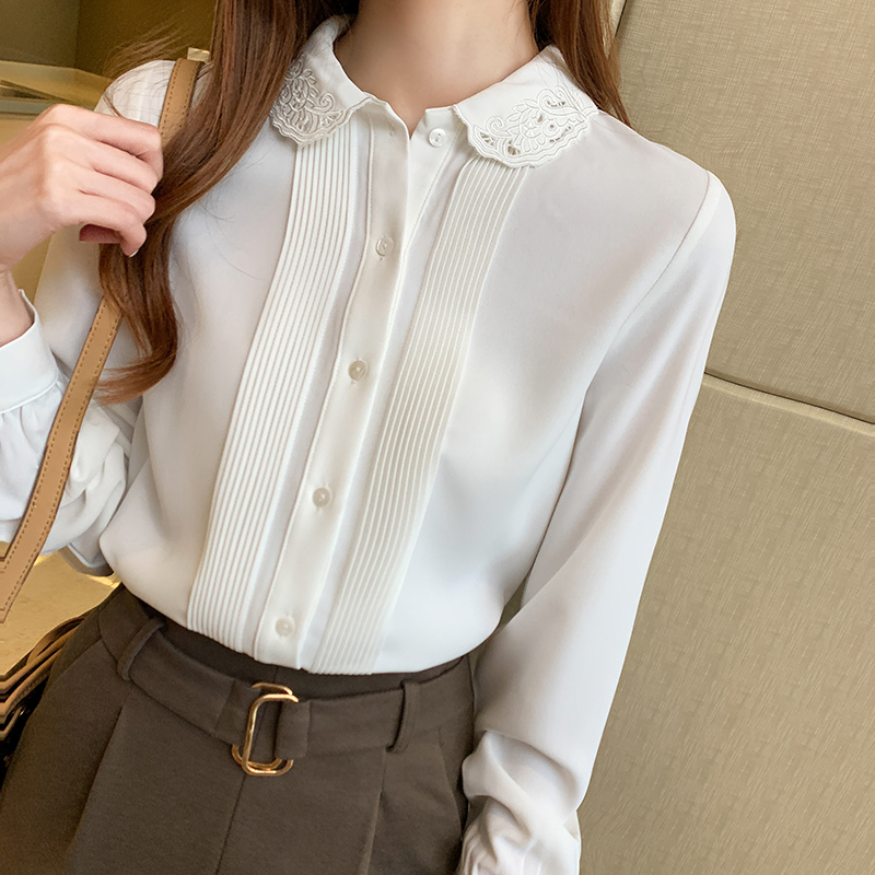 Korean Women Shirts Woman Chiffon Embroidered Blouse Women Long Sleeve White Shirts Woman Hollow Out Blouse Shirt Tops Plus Size 210225