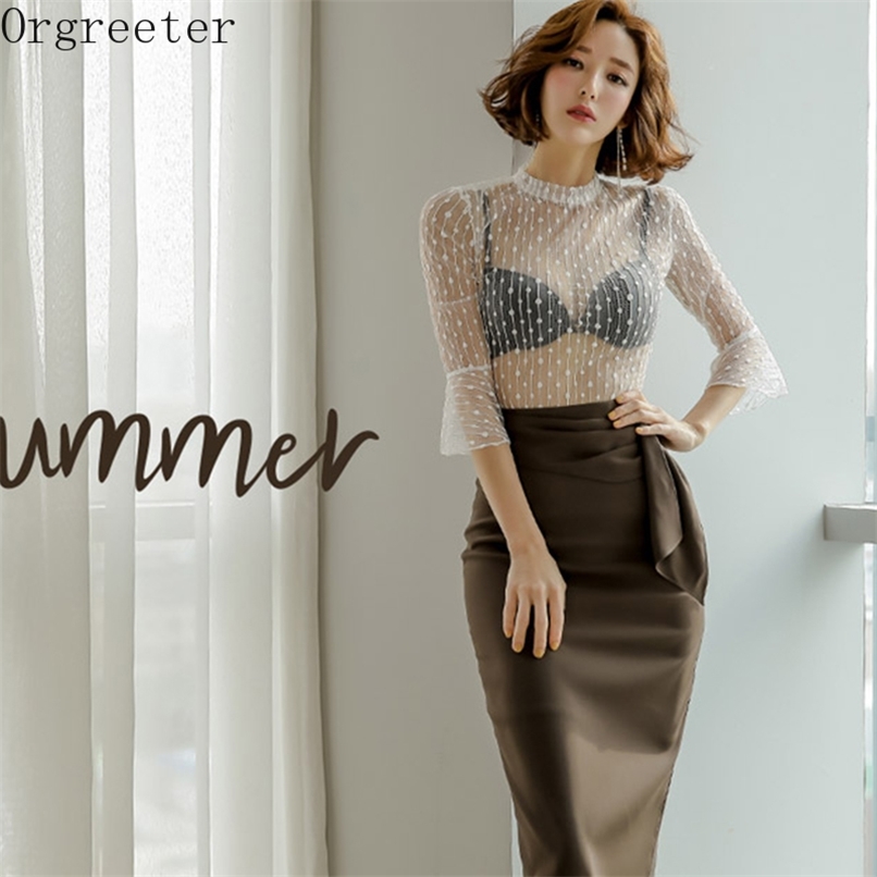 Sexy Perspective Lace Two piece Set Women Summer Dot White Tops and High waist Bodycon Pencil Skirts Suits 210602, Picture color 2
Sexy Perspective Lace Two piece Set Women Summer Dot White Tops and High waist Bodycon Pencil Skirts Suits 210602, Picture color 2