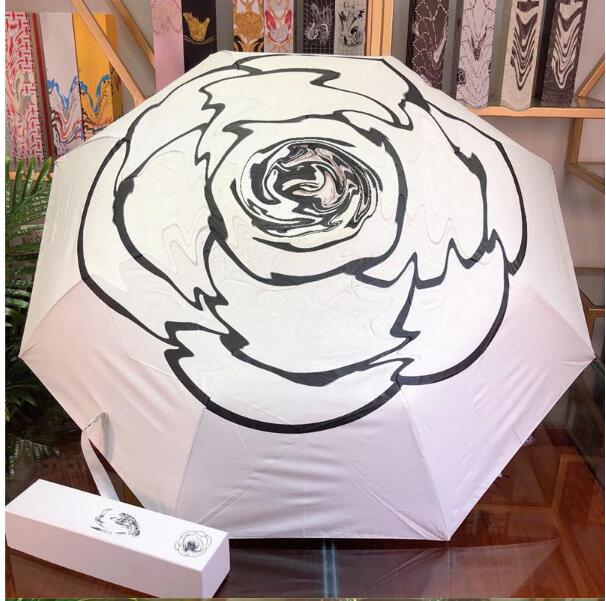 2021 New Outdoor products Black White Folding Umbrella Simple Style Letter And Big Floral Rhinestone Round Handle Umbrellas