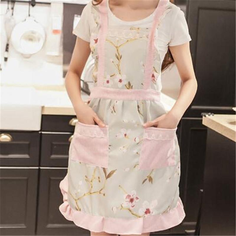 Women Home Kitchen Cooking Apron Flower Printed Pocket Aprons Restaurant Lace Pinafore Thick Oil-proof Cotton Apron Adult Bibs
Women Home Kitchen Cooking Apron Flower Printed Pocket Aprons Restaurant Lace Pinafore Thick Oil-proof Cotton Apron Adult Bibs