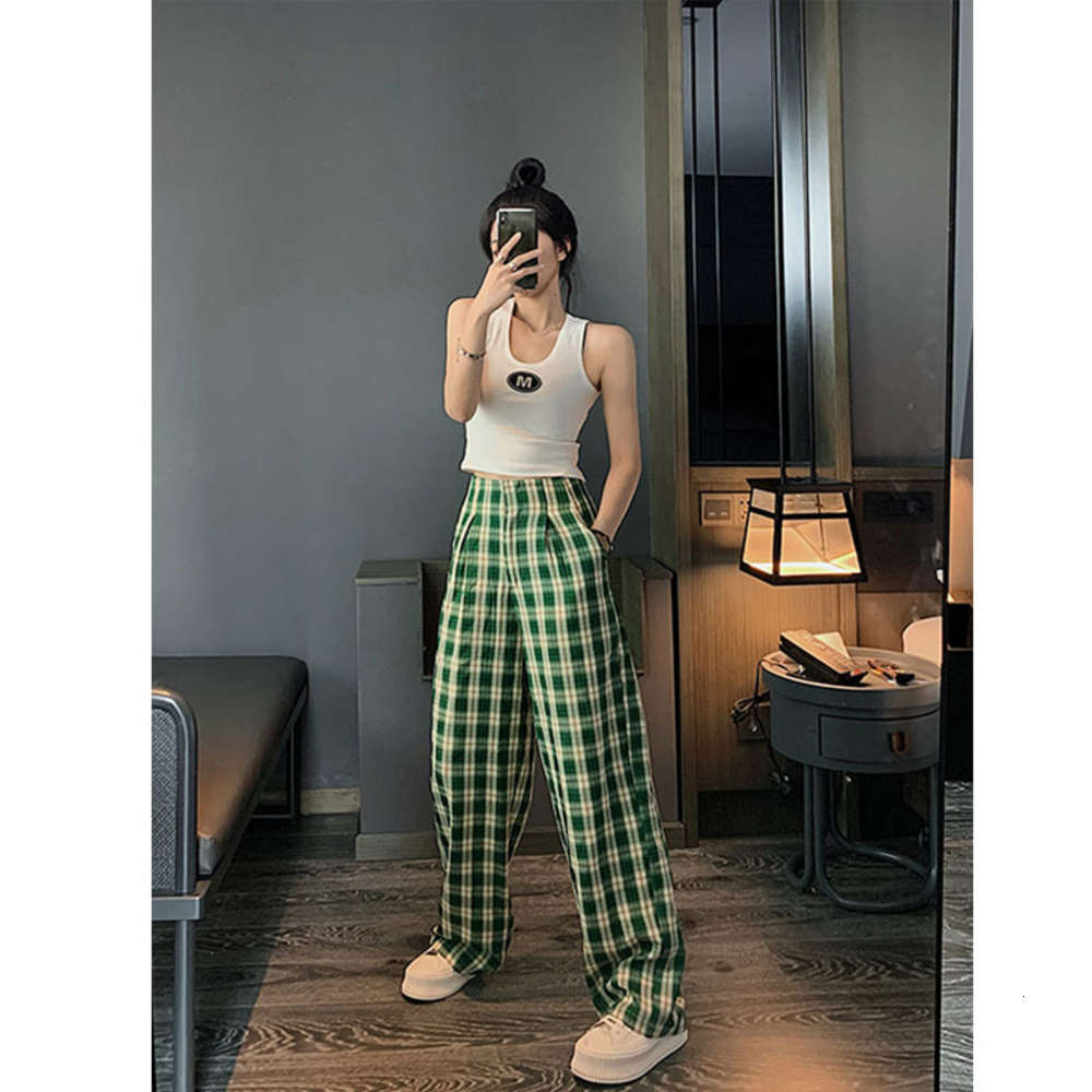 Designer 21ss Same plaid pants straight tube loose tide summer thin style drop feeling high waist show drag floor wide leg, Black;white
Designer 21ss Same plaid pants straight tube loose tide summer thin style drop feeling high waist show drag floor wide leg, Black;white