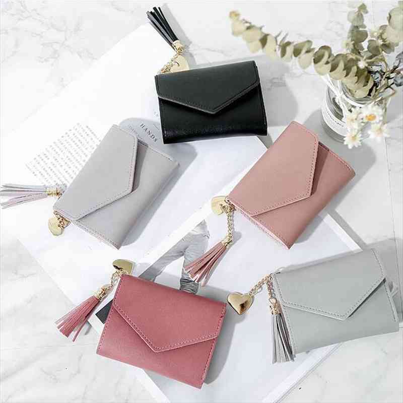 cute ladies wallet leather multi function mini women trend student coin purse credit card bag, Red;black
cute ladies wallet leather multi function mini women trend student coin purse credit card bag, Red;black