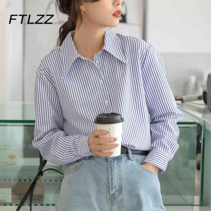 Blue White Stripe Blouse Women Fashion Long Sleeve Button Up Casual Shirts Ladies Vintage Tops Korean Blouses Spring Autumn 210602
Blue White Stripe Blouse Women Fashion Long Sleeve Button Up Casual Shirts Ladies Vintage Tops Korean Blouses Spring Autumn 210602