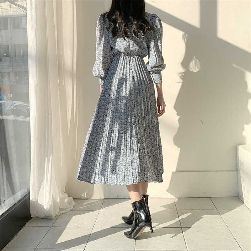 Alien Kitty Print Floral Pleated Slimming Women Dresses All-Match Stylish V-Neck Brief Casual Loose Long Dress 3 Colors 210630