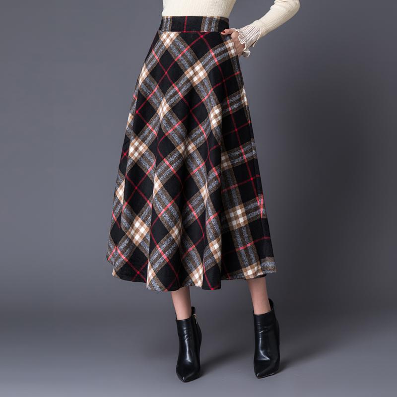 Skirts Retro Plaid Skirt Female 2021 Winter Casual Loose Thickening Wool Big Swing High Waist Long For Women Pleated Maxi, Black
Skirts Retro Plaid Skirt Female 2021 Winter Casual Loose Thickening Wool Big Swing High Waist Long For Women Pleated Maxi, Black