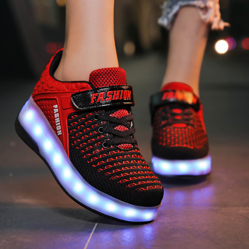 Size 28-40 Roller Sneakers for Kids Boys LED Light Up Shoes with Double Wheels USB Charging Skate Shoes for Children Boys Girls, Black
Size 28-40 Roller Sneakers for Kids Boys LED Light Up Shoes with Double Wheels USB Charging Skate Shoes for Children Boys Girls, Black
