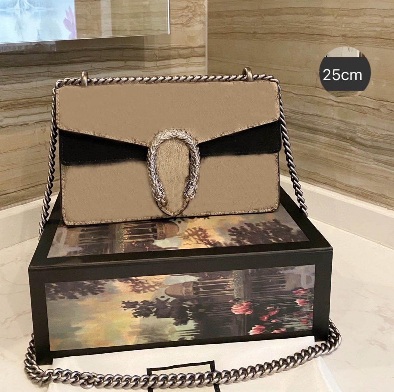 2021 ladies Bacchus designer bag brand fashion messenger one shoulder chain classic quality wallet net red oblique With box free ship M400249, Apricot mm size:18*10*8cm#
2021 ladies Bacchus designer bag brand fashion messenger one shoulder chain classic quality wallet net red oblique With box free ship M400249, Apricot mm size:18*10*8cm#