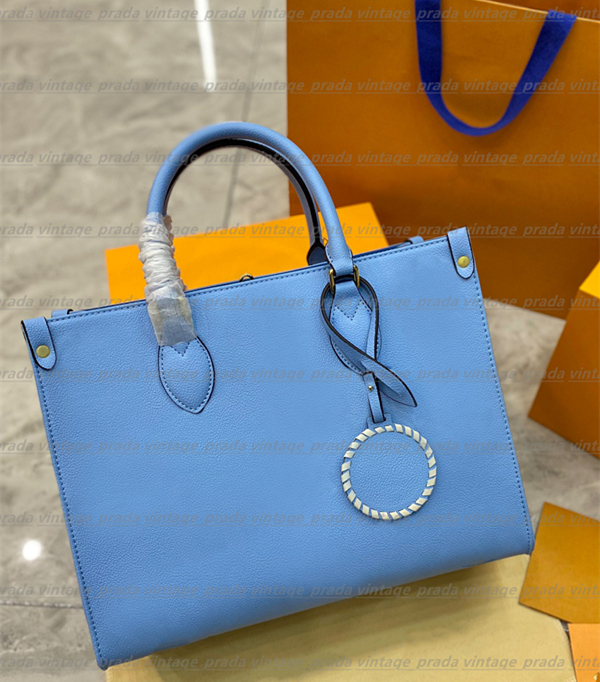 High quality Luxury designer tote Women handbags purses ONTHEGO shoulder Shopping bags clutch leather crossbody bag code CRAFTY NEONOE graffiti Handbag totes, Pink
High quality Luxury designer tote Women handbags purses ONTHEGO shoulder Shopping bags clutch leather crossbody bag code CRAFTY NEONOE graffiti Handbag totes, Pink