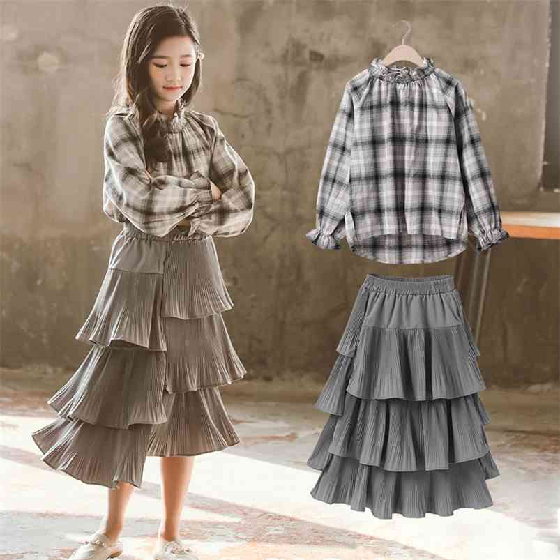 Winter Children Sets Casual Long Sleeve Plaid T-shirt Gray Solid Pleated Skirt Dresses 2Pcs Girls Clothes 3-12T 210629
Winter Children Sets Casual Long Sleeve Plaid T-shirt Gray Solid Pleated Skirt Dresses 2Pcs Girls Clothes 3-12T 210629