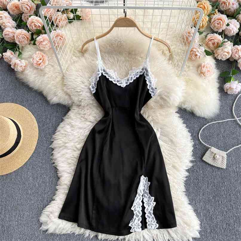 Sexy Floral Lace Spliced V-neck Adjustable Spaghetti Strap Dress Patchwork Split Backless Mini Night Women Summer Vestidos 210603, Black
Sexy Floral Lace Spliced V-neck Adjustable Spaghetti Strap Dress Patchwork Split Backless Mini Night Women Summer Vestidos 210603, Black