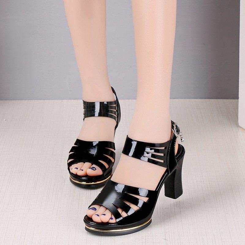 Dress Shoes 2021 Summer Fashion High Heels Open Toe Fish Mouth Waterproof Platform Roman Solid Color Female Sandals, Black
Dress Shoes 2021 Summer Fashion High Heels Open Toe Fish Mouth Waterproof Platform Roman Solid Color Female Sandals, Black