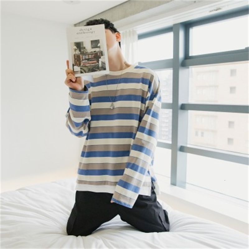 2021 New Long-sleeved Cotton Bottoming Shirt Loose Casual Simple Round Neck T-shirt Men Qops
2021 New Long-sleeved Cotton Bottoming Shirt Loose Casual Simple Round Neck T-shirt Men Qops