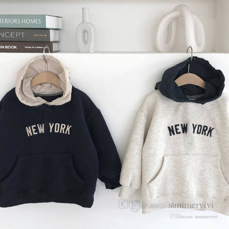 Fashion kids letter embroidery sweatshirt girls boys patchwork color hooded long sleeve pullover children casual tops Q3023, Blue
Fashion kids letter embroidery sweatshirt girls boys patchwork color hooded long sleeve pullover children casual tops Q3023, Blue