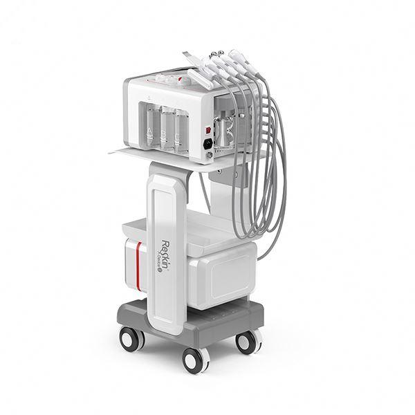 Professional Vertical facial rejuvenation water oxygen jet peel machine Face deep cleaning and lifting Massage Equipment