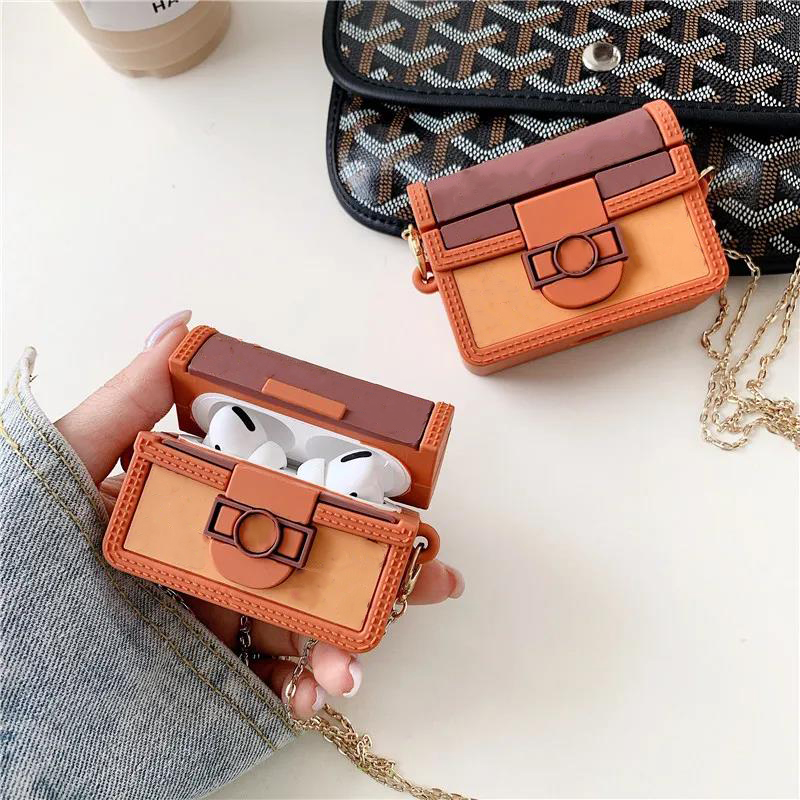 Luxurys Designers Apple airpods Pro case cover wireless Bluetooth headset airpods3 protective covers soft shell glue nice
Luxurys Designers Apple airpods Pro case cover wireless Bluetooth headset airpods3 protective covers soft shell glue nice