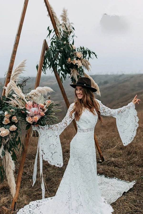 French Macrame Lace Wedding Dresses with Long Bell Sleeves 2022 V-neck Backless Bohemain Country Beach Hippie Bride Dress